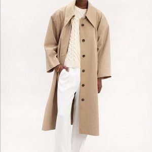 The Frankie Shop Pointed Collar Cocoon Trench Coat